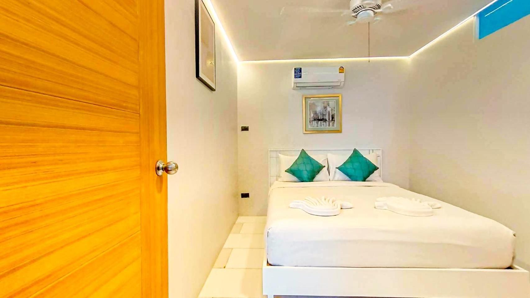 Ferienwohnung Viengping Mansion Chiang Mai Zimmer foto