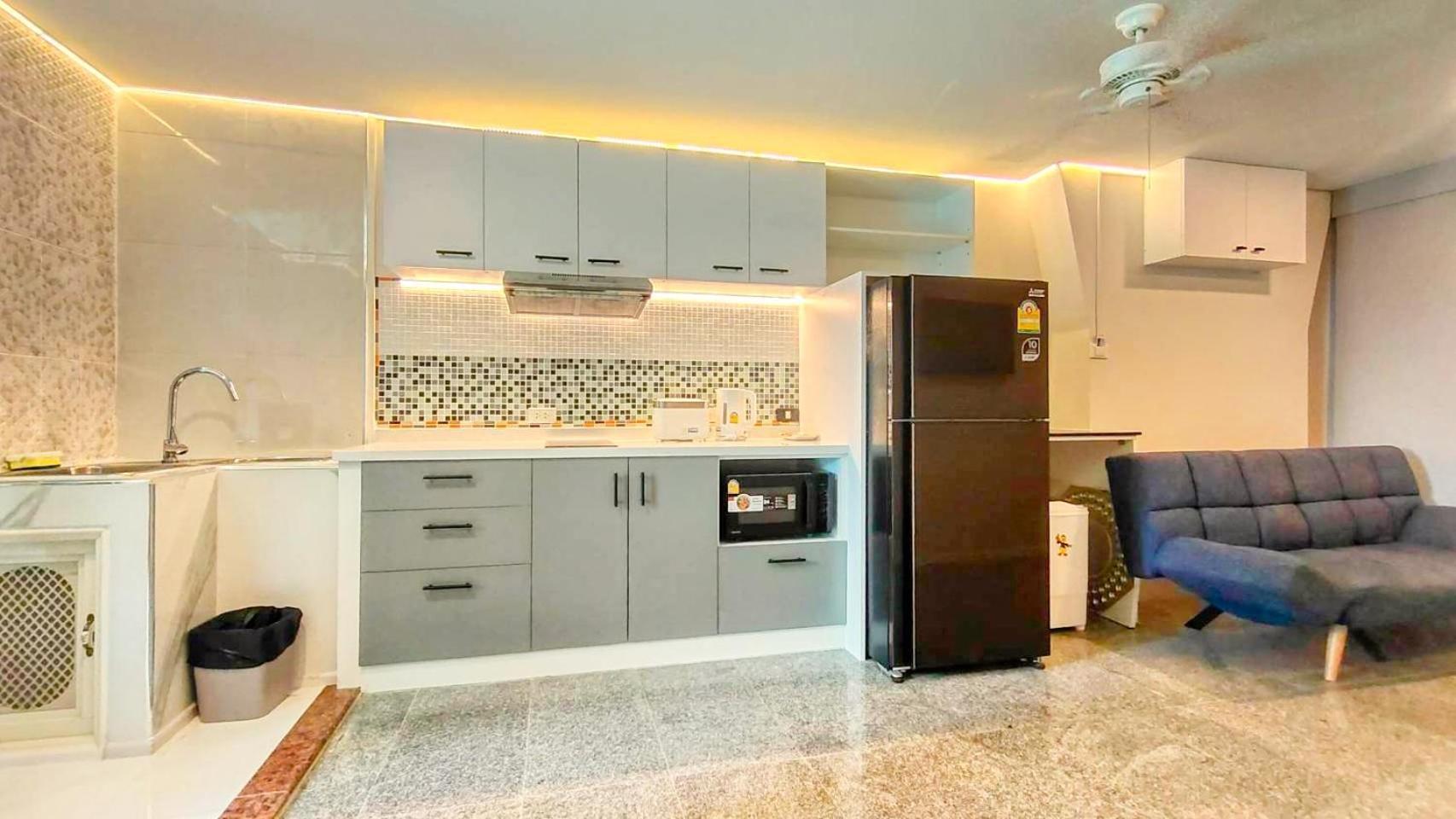 Ferienwohnung Viengping Mansion Chiang Mai Zimmer foto